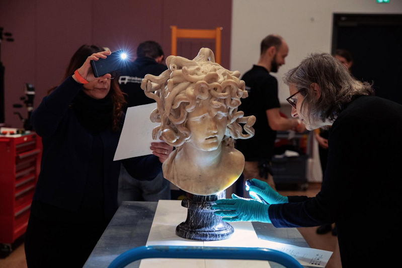 Bernini’s “Medusa” gearriveerd bij het Rijksmuseum Bernini’s “Medusa” gearriveerd bij het Rijksmuseum