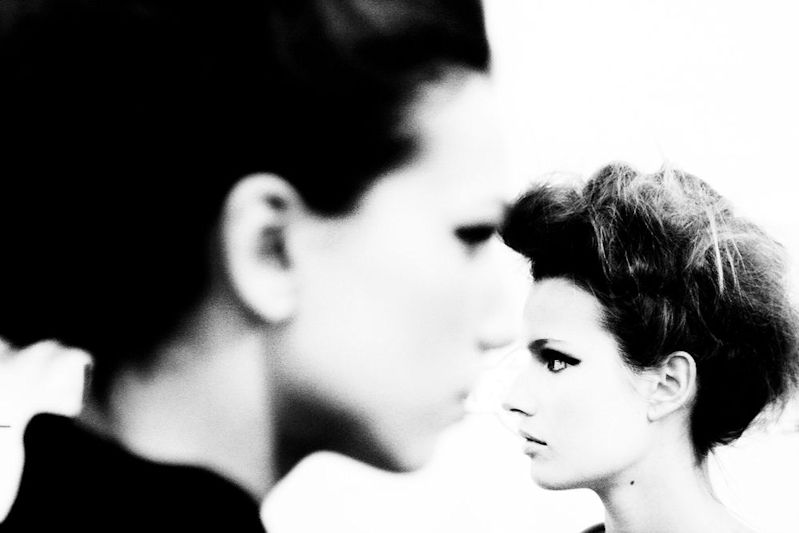 ‘A Glance Behind The Runway’ – Ricardo Reis ‘A Glance Behind The Runway’ – Ricardo Reis